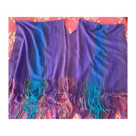 vtg. Mexican fringed Handwoven 100% wool shawl poncho scarf O/S - Picture 1 of 7